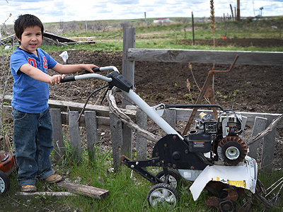 Donovan was actively passing on his garden skills to his 5-year-old grandson, Jaren, Jr.